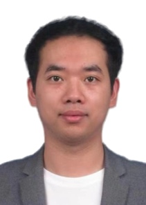 穿着西装笔挺的男子描述已自动生成